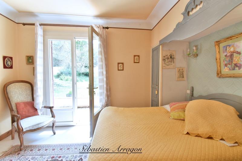 Propriété - 110 m² - 5 pièces