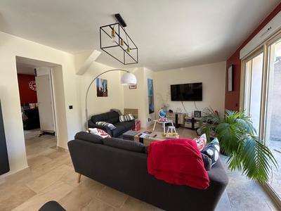 Maison - 155 m² - 6 pièces