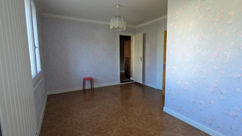 Maison - 97 m² - 6 pièces