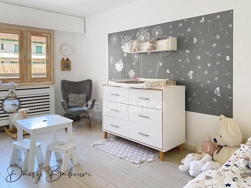 Appartement - 121 m² - 5 pièces