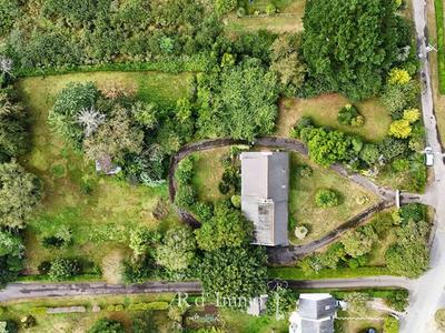 Maison - 168 m² - 9 pièces