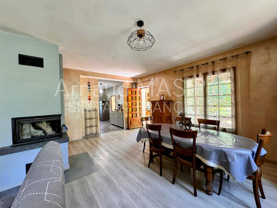 Maison - 185 m² - 5 pièces