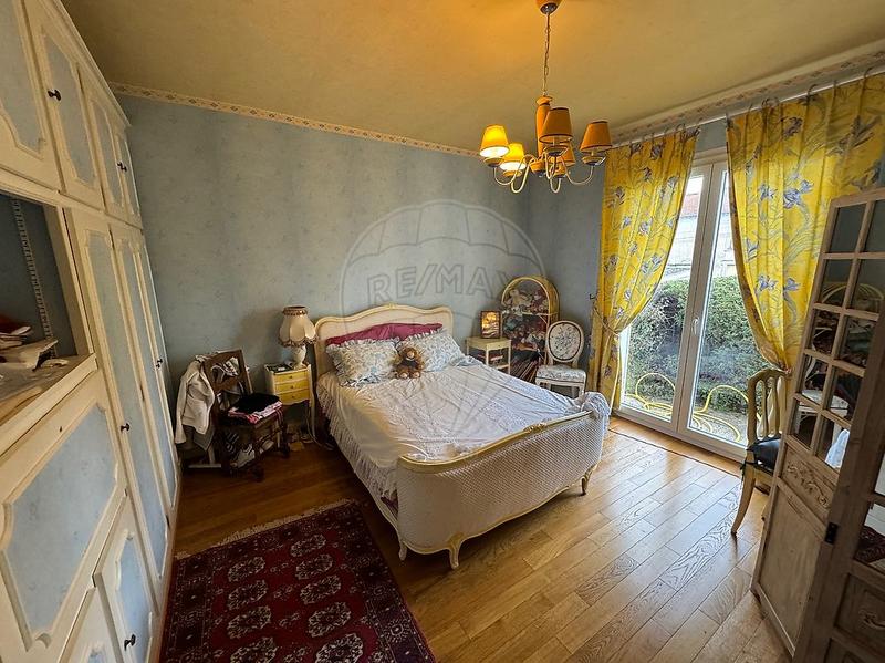 Maison - 170 m² - 6 pièces