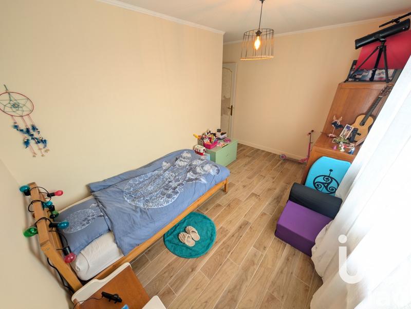 Maison - 99 m² - 5 pièces