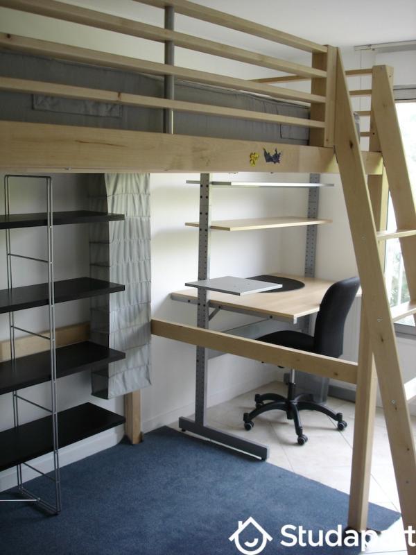 Chambre - 11 m² - 1 pièce