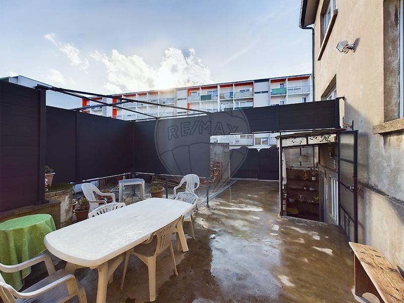 Maison - 150 m² - 7 pièces