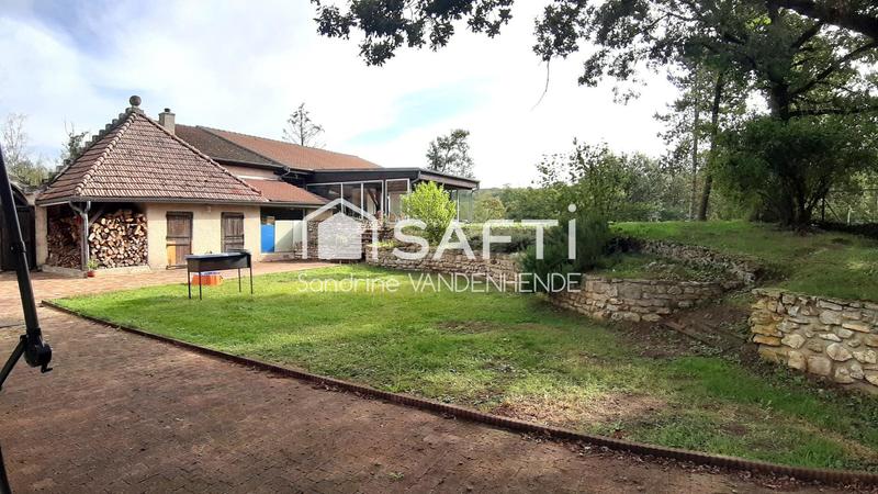 Maison de maîtres - 450 m² - 14 pièces