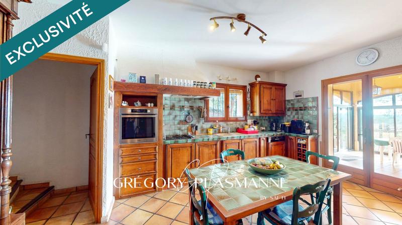 Maison - 180 m² - 4 pièces