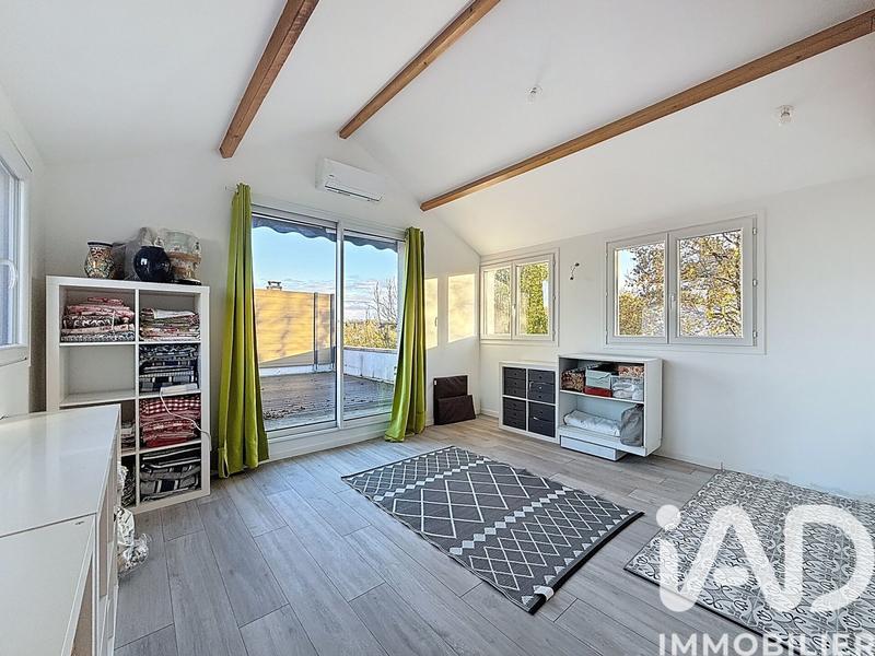 Maison - 102 m² - 6 pièces