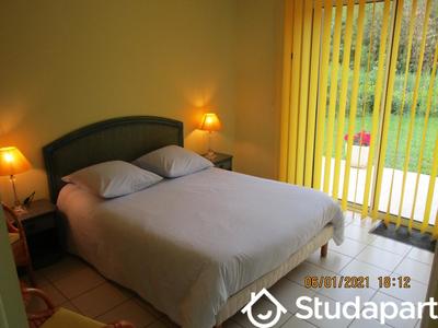 Chambre - 14 m² - 1 pièce