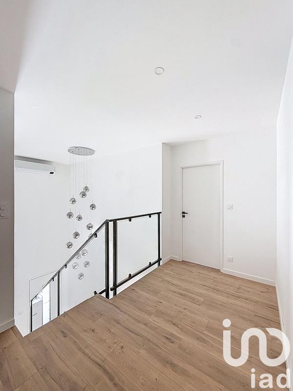 Maison - 150 m² - 6 pièces