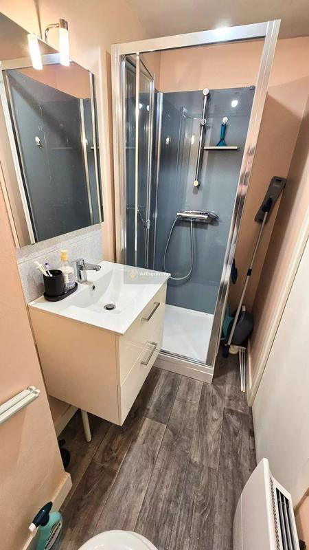 Appartement - 20 m² - 1 pièce