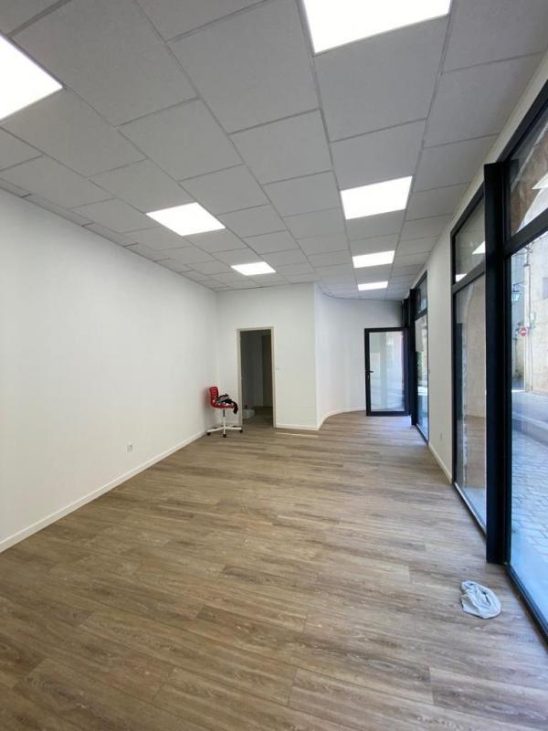 Local commercial - 33 m² - 2 pièces