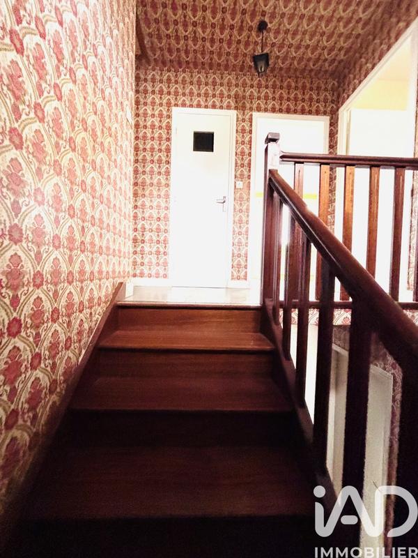 Maison - 98 m² - 5 pièces