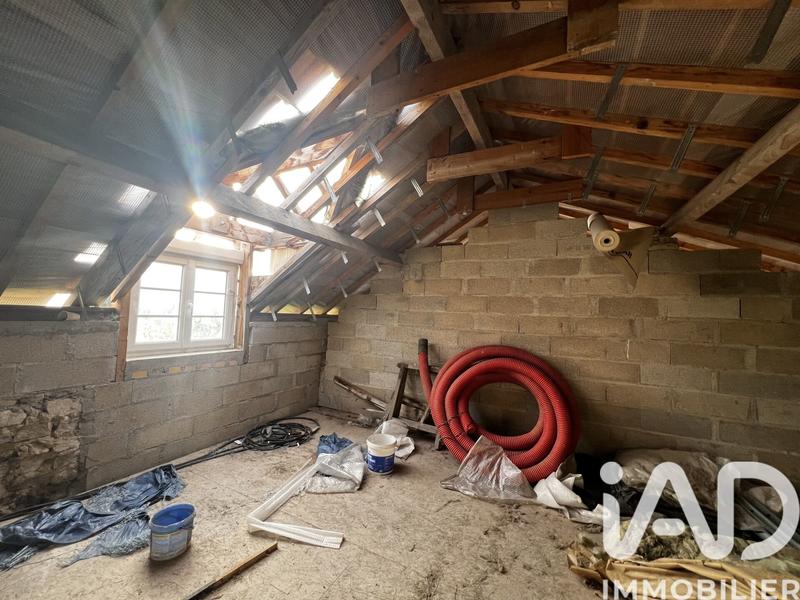 Maison - 300 m² - 5 pièces