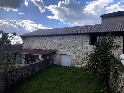 Maison - 88 m² - 3 pièces