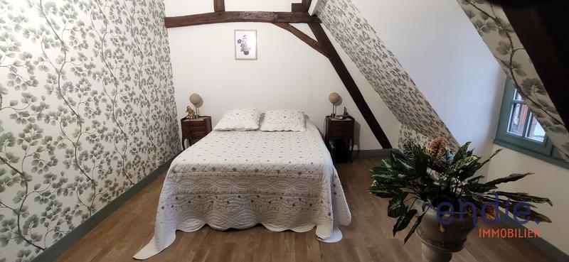 Maison - 170 m² - 5 pièces