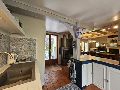 Maison traditionnelle - 158 m² - 9 pièces