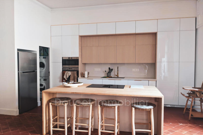 Appartement - 190 m² - 5 pièces