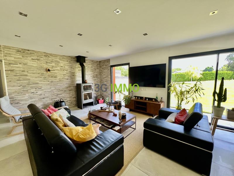 Maison - 141 m² - 5 pièces