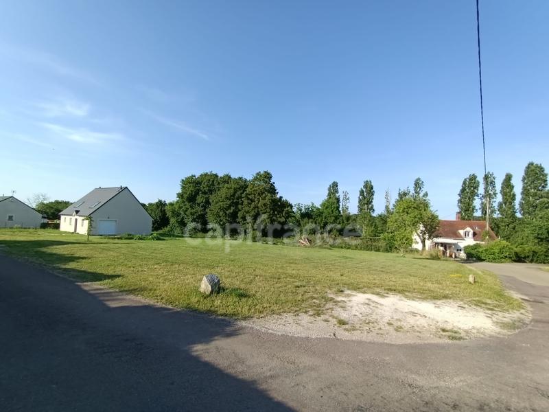 Terrain constructible - 984 m²