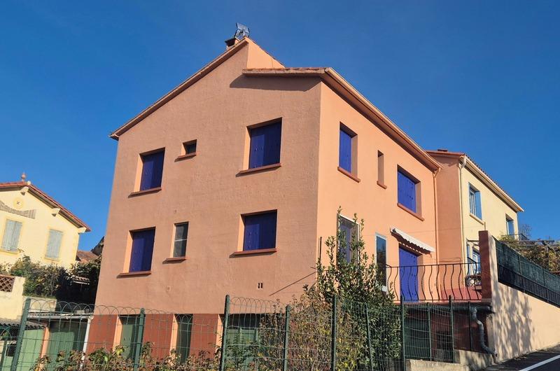 Maison - 121 m² - 7 pièces