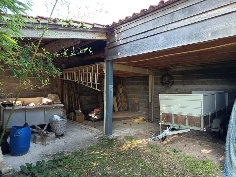 Maison - 207 m² - 6 pièces