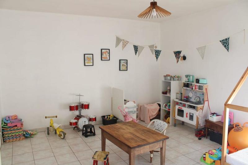 Maison - 146 m² - 7 pièces