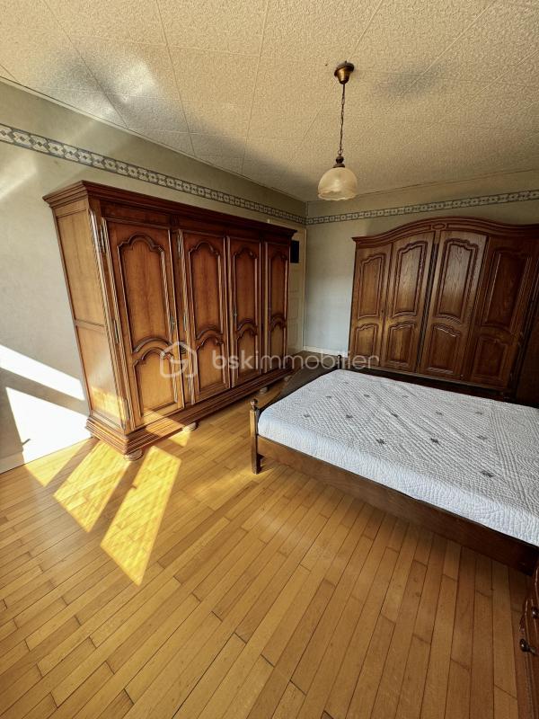 Maison de ville - 168 m² - 7 pièces