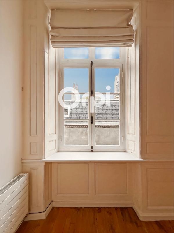 Maison - 202 m² - 5 pièces