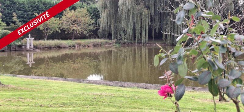 Maison traditionnelle - 271 m² - 8 pièces