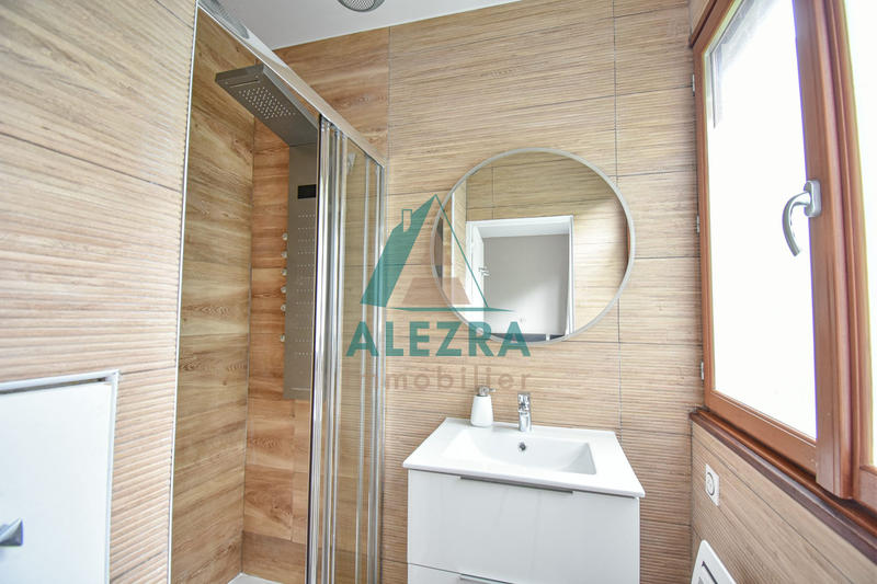 Appartement - 86 m² - 4 pièces