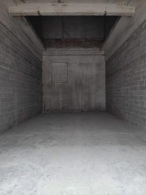 Local commercial - 124 m²