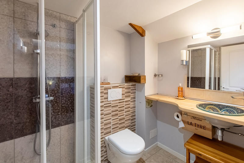 Maison - 255 m² - 10 pièces