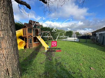 Maison - 150 m² - 5 pièces