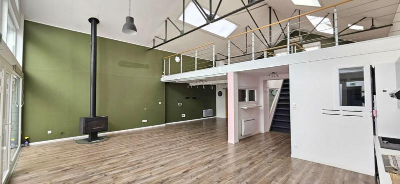 Immeuble - 150 m² - 3 pièces