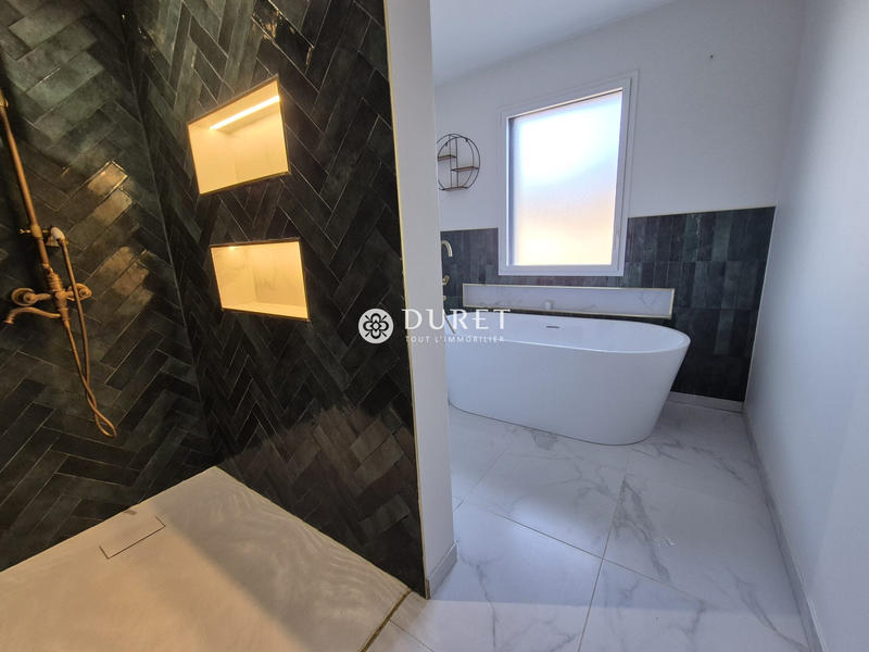 Maison - 149 m² - 6 pièces