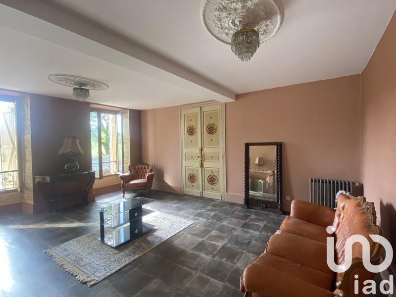 Maison - 357 m² - 11 pièces