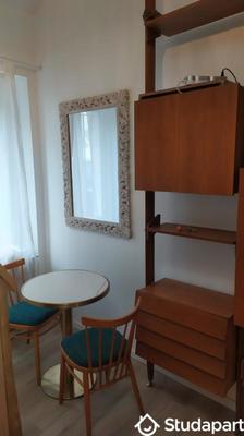 Chambre - 13 m² - 1 pièce