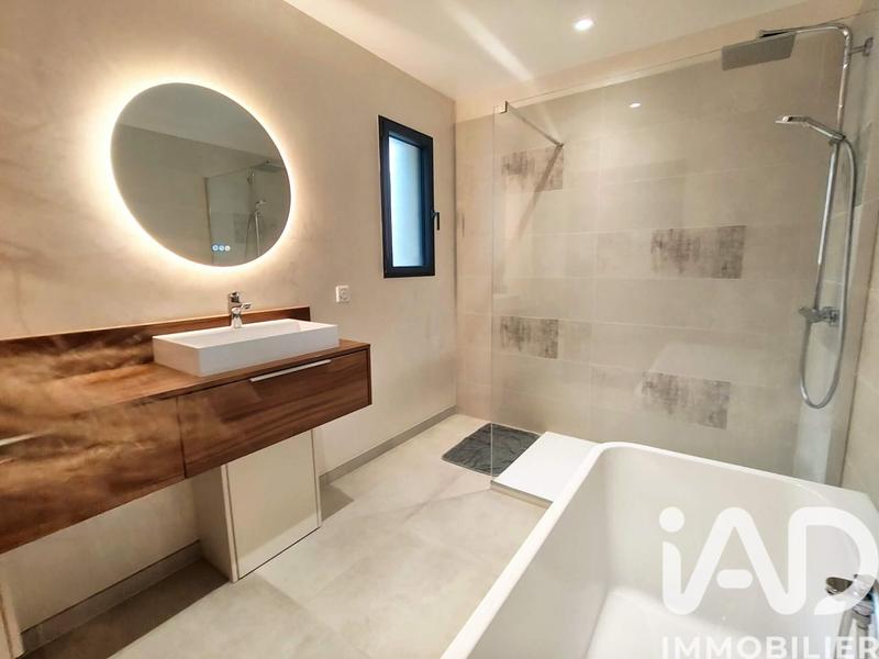 Maison de maîtres - 152 m² - 7 pièces