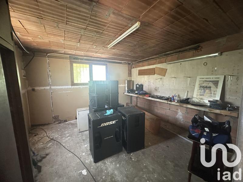 Maison - 224 m² - 7 pièces