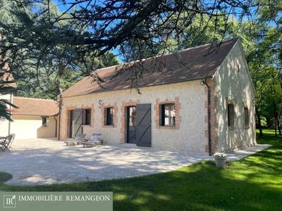 Propriété - 338 m² - 8 pièces