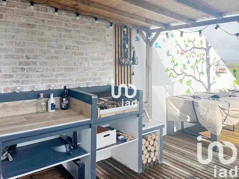 Maison - 93 m² - 4 pièces