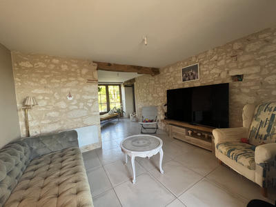 Maison - 110 m² - 5 pièces