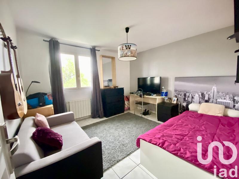 Maison - 210 m² - 9 pièces