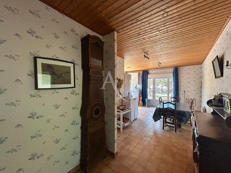 Maison - 167 m² - 7 pièces