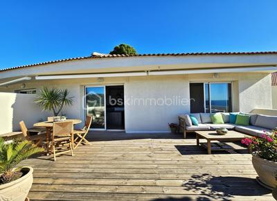 Appartement - 89 m² - 3 pièces