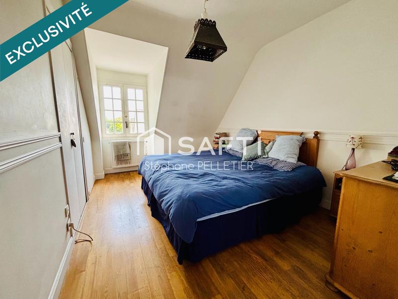 Maison - 153 m² - 8 pièces