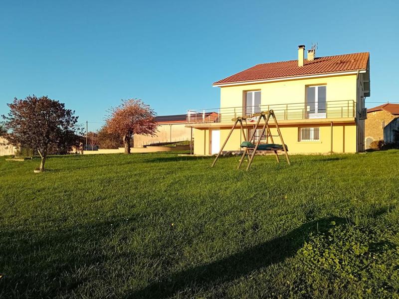 Maison - 258 m² - 10 pièces