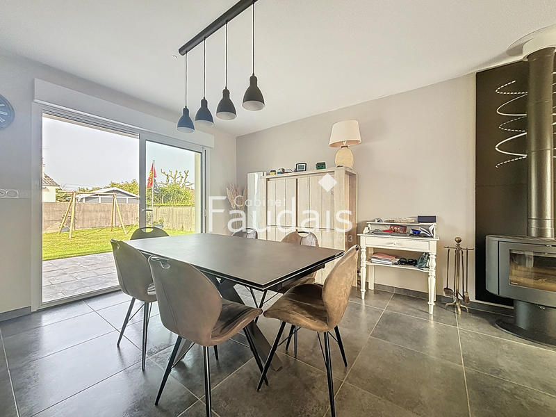 Maison - 122 m² - 6 pièces